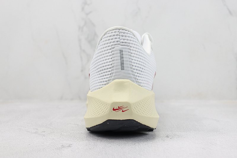 Nike Air Zoom Pegasus 40 "White/Red" фото № 9
