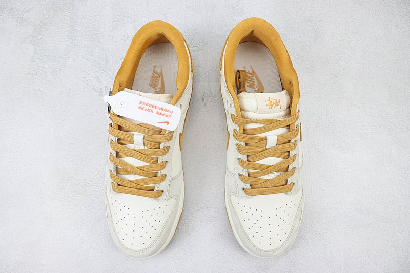 Stussy x Nike Dunk Low "Golden Hour" фото № 7