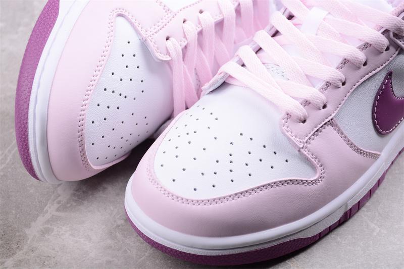 Nike Dunk Low "Light Plum" фото № 4