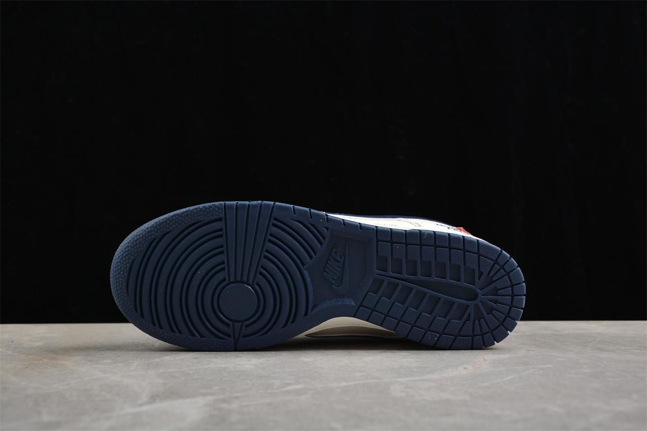 The North Face x Nike SB Dunk Low Supreme "Blue/White" фото № 4