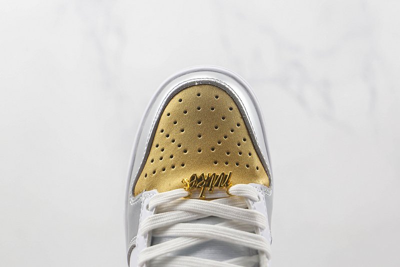 Nike Dunk Low SE "Silver Gold Metallic" фото № 3