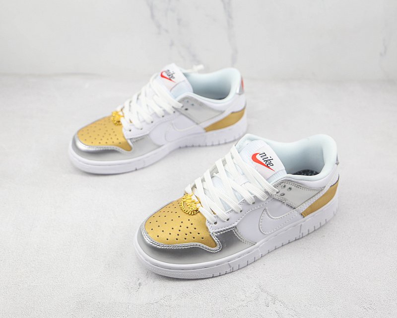 Nike Dunk Low SE "Silver Gold Metallic" фото № 5