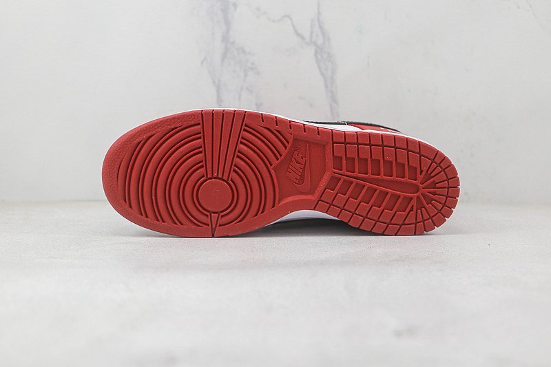 Nike SB Dunk Low SP "UNLV" фото № 9