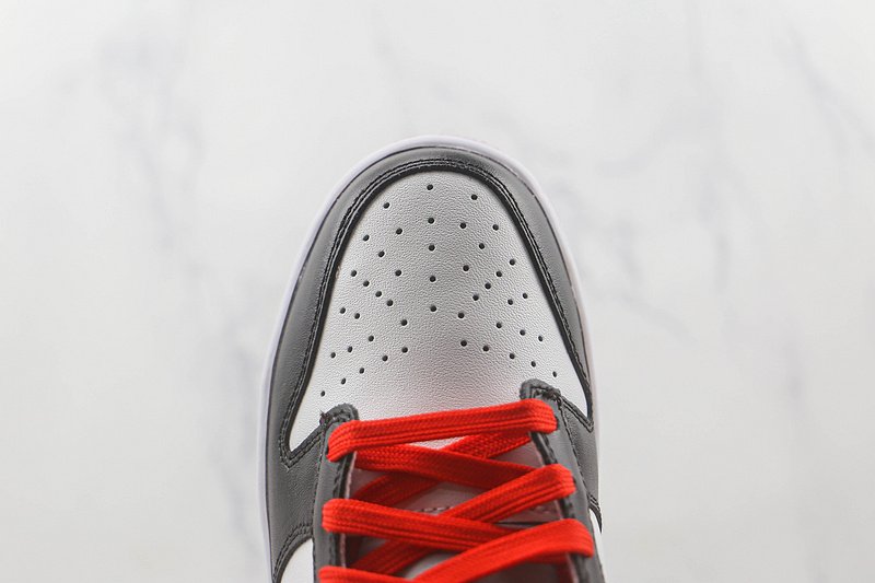 Nike SB Dunk Low SP "UNLV" фото № 3