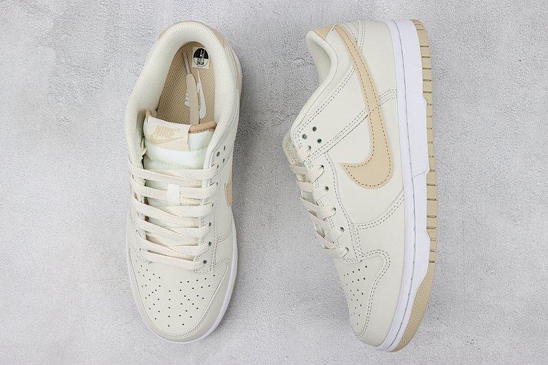 Nike Dunk Low "Sanddrift White" фото № 7