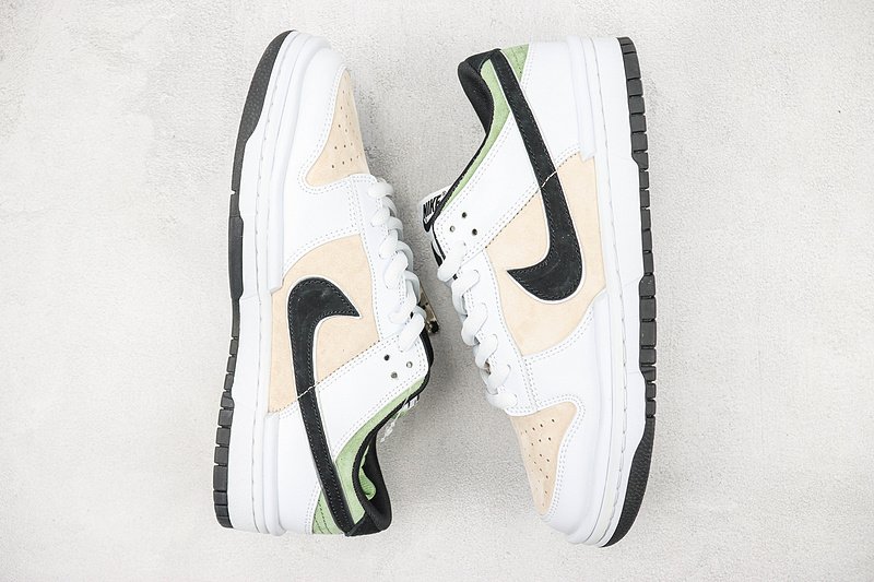 Otomo Katsuhiro x Nike SB Dunk Low "Steamboy OST/White" фото № 6