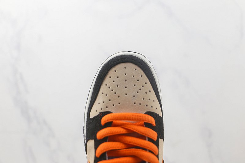 Otomo Katsuhiro x Nike SB Dunk Low "Steamboy OST/Black/Orange" фото № 4