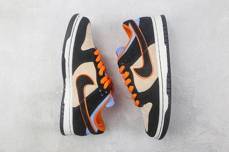 Otomo Katsuhiro x Nike SB Dunk Low "Steamboy OST/Black/Orange" фото № 6