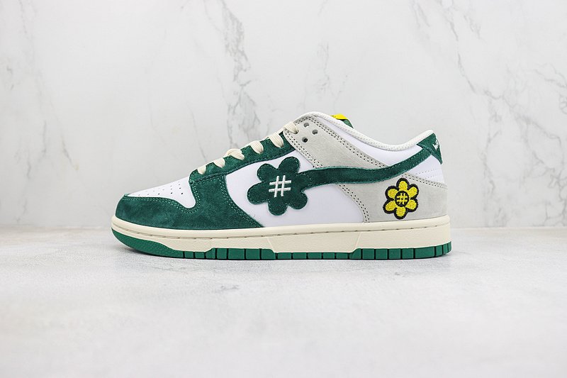 Nike Dunk Low "Water The Plant" фото № 2