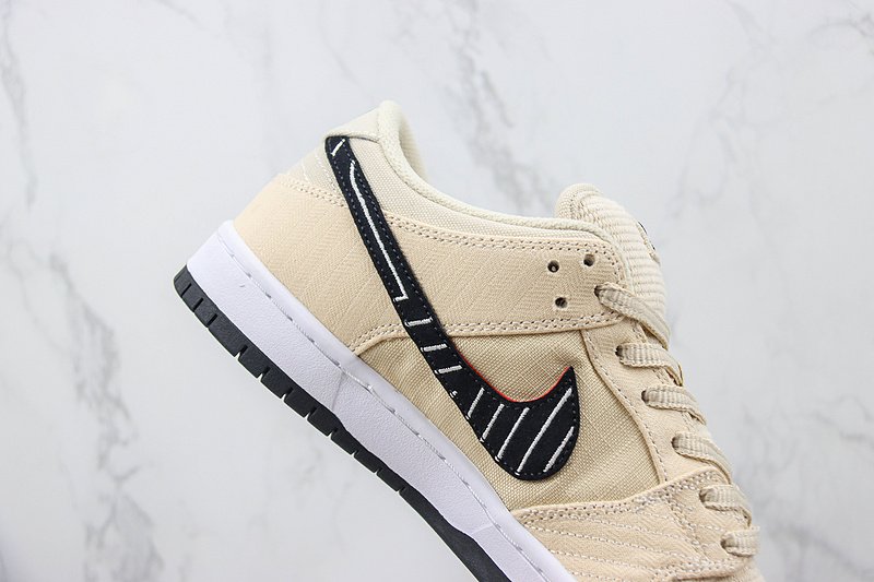 Albino & Preto x Nike Dunk Low "Fossil/Black-Sail" фото № 3