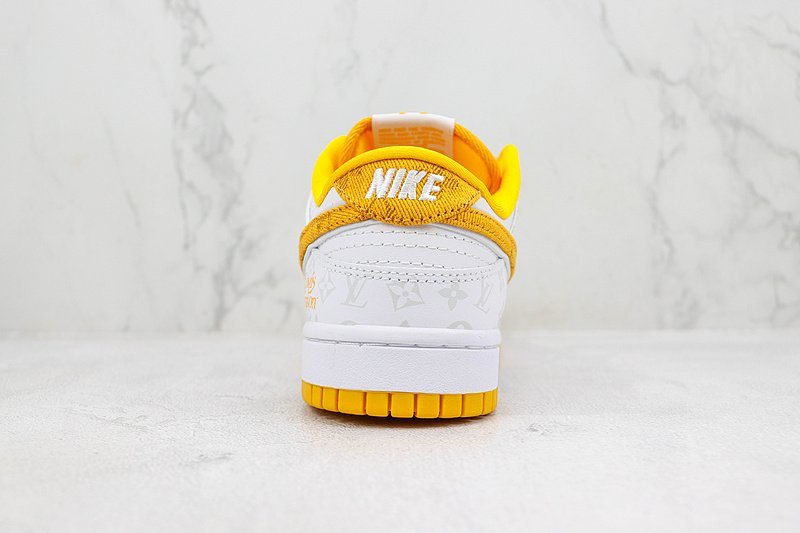 Louis Vuitton x Nike Dunk Low "Yellow/White/Silver" фото № 9