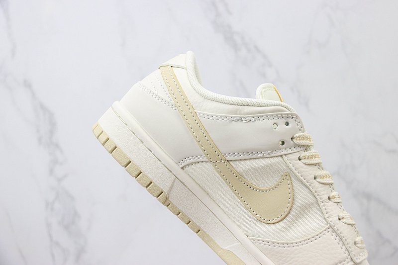 Nike Dunk Low "Pearl White/Coconut Milk" фото № 3