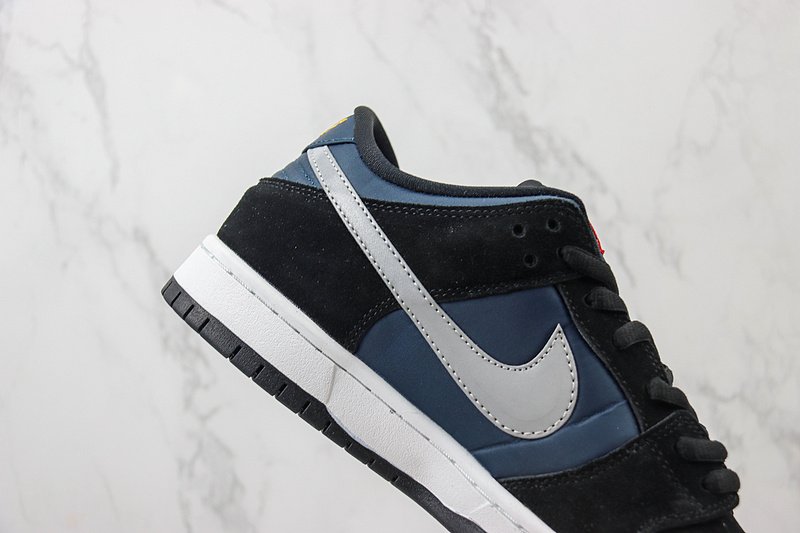 Nike Dunk Low "Black/Reflect Silver/Navy" фото № 3