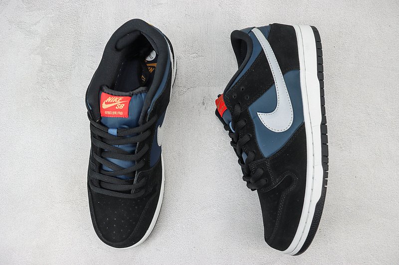 Nike Dunk Low "Black/Reflect Silver/Navy" фото № 6