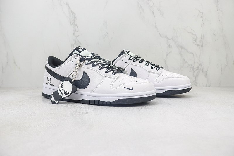 HIPANDA x Nike Dunk Low "White/Black/Mini Swoosh" фото № 6