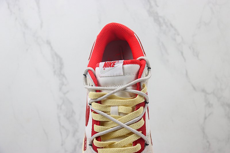 Nike Dunk Low Retro "Back to 2001" фото № 5