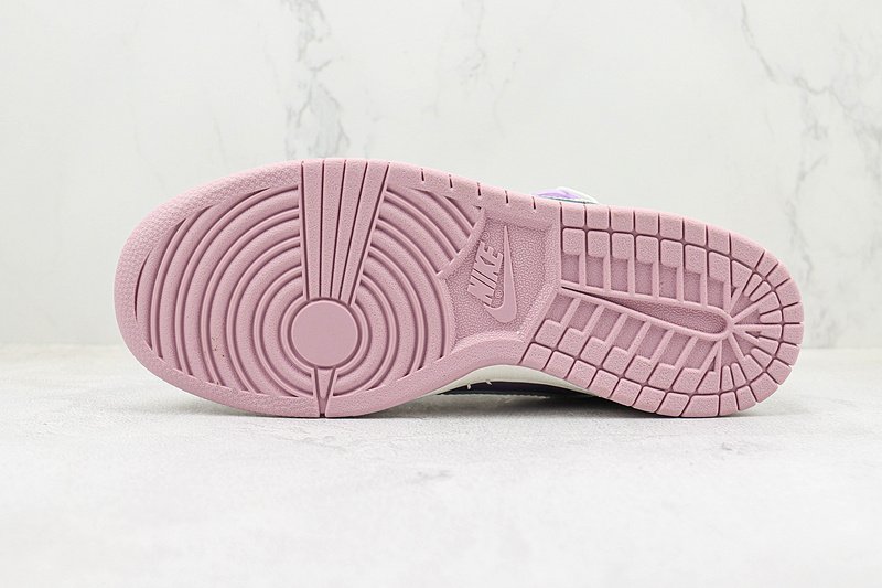 Nike SB Dunk Low "Happy smile" фото № 9