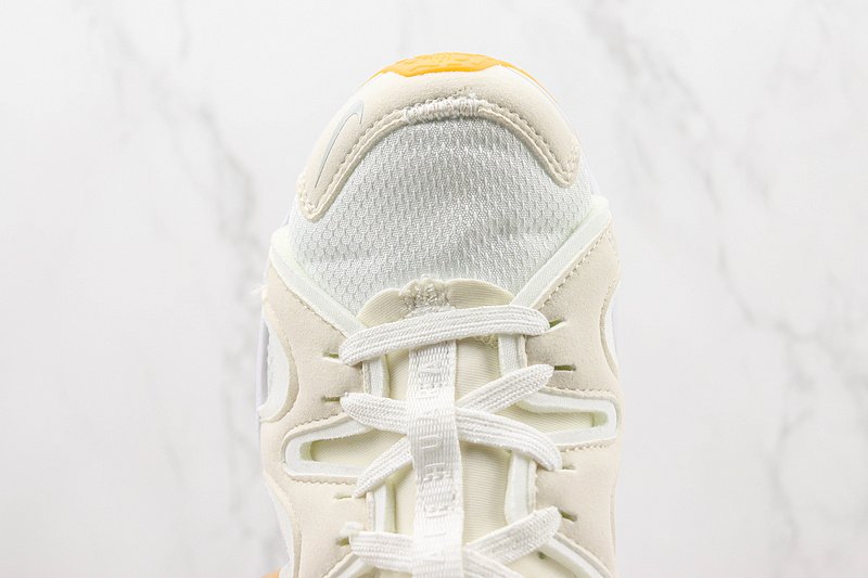 Off-White x Nike Huarache "Cream White/Beige" фото № 4