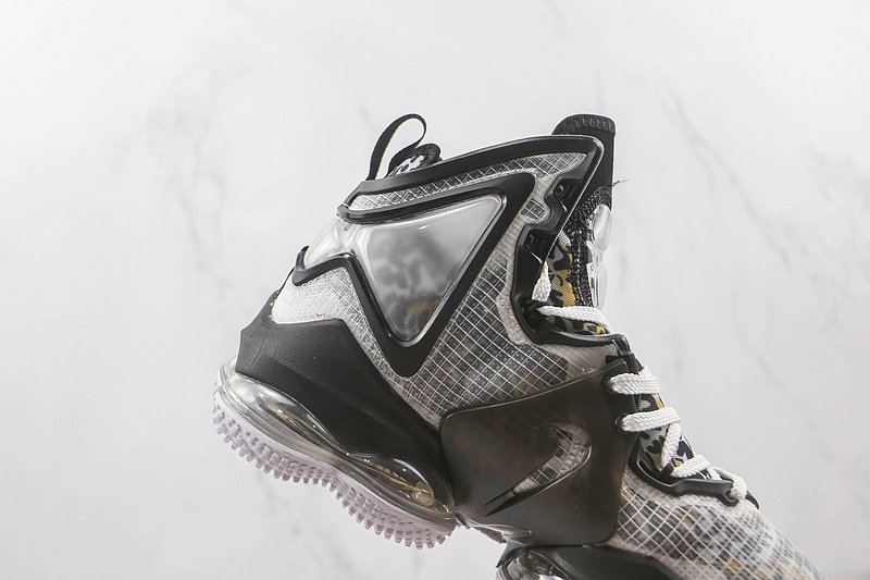 Nike LeBron 19 EP “Leopard” фото № 4