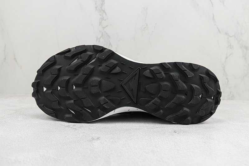 Gore-Tex x Nike Zoom Pegasus Trail 2 "Black/White Logo" фото № 9