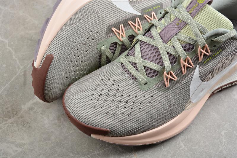 Nike Pegasus Trail 5 “Jade Horizon Crimson Tint” фото № 7