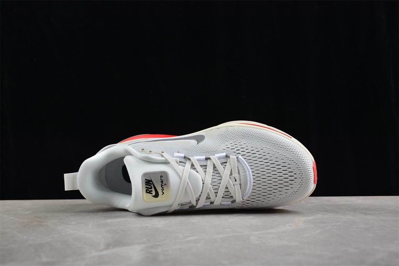 Nike Vomero 18 "Siren Red" фото № 3