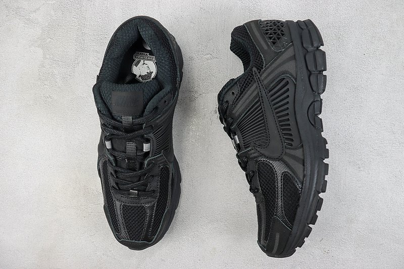 Nike Zoom Vomero 5 "Triple Black" фото № 7