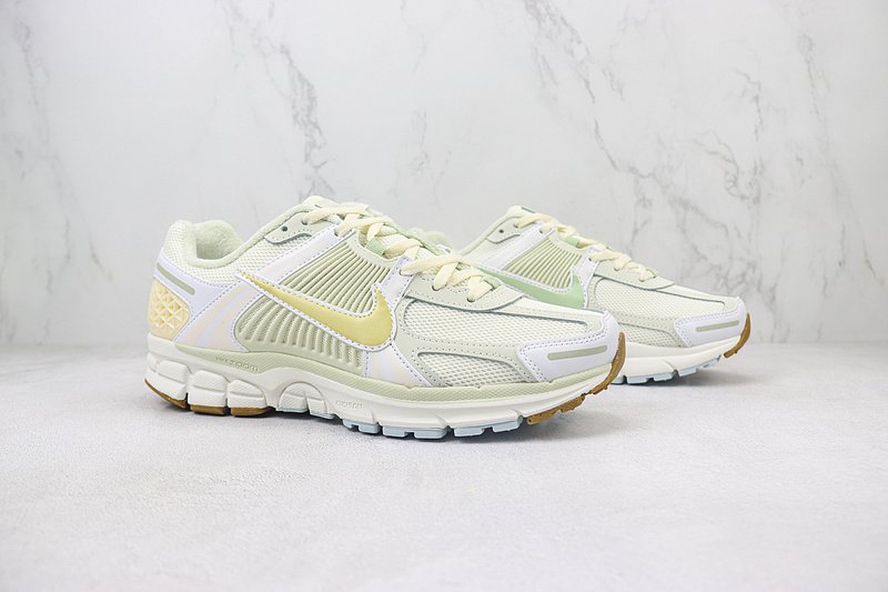 Nike Zoom Vomero 5 "Sail Buff Gold" фото № 7