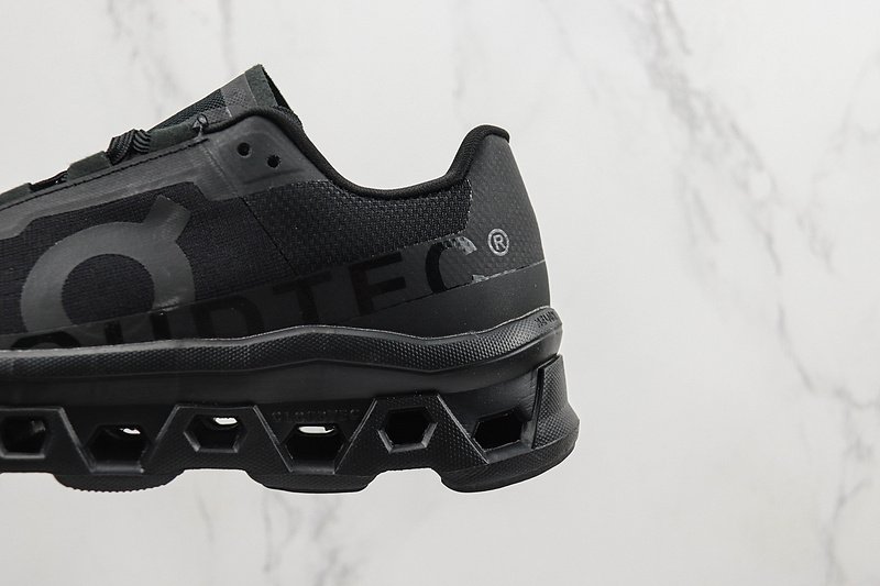 On Cloud Monster "Black" фото № 4