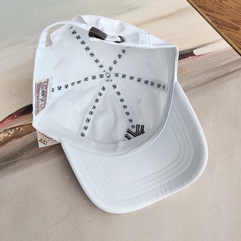 Кепка MLB With A Letter Logo "White" фото № 3