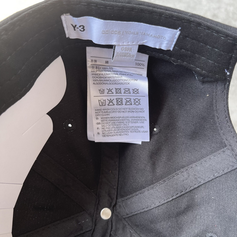 Бейсболка Y-3 With Brand Stripe "Black" фото № 3