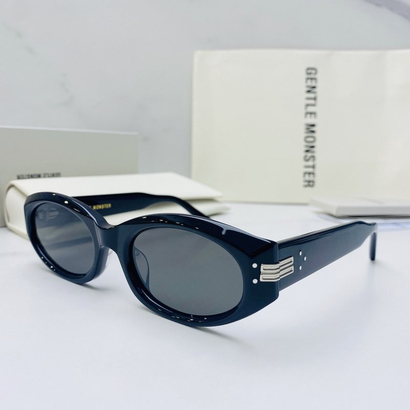 Солнцезащитные очки Gentle Monster Decorated By Lines And Dots "Black" фото № 3