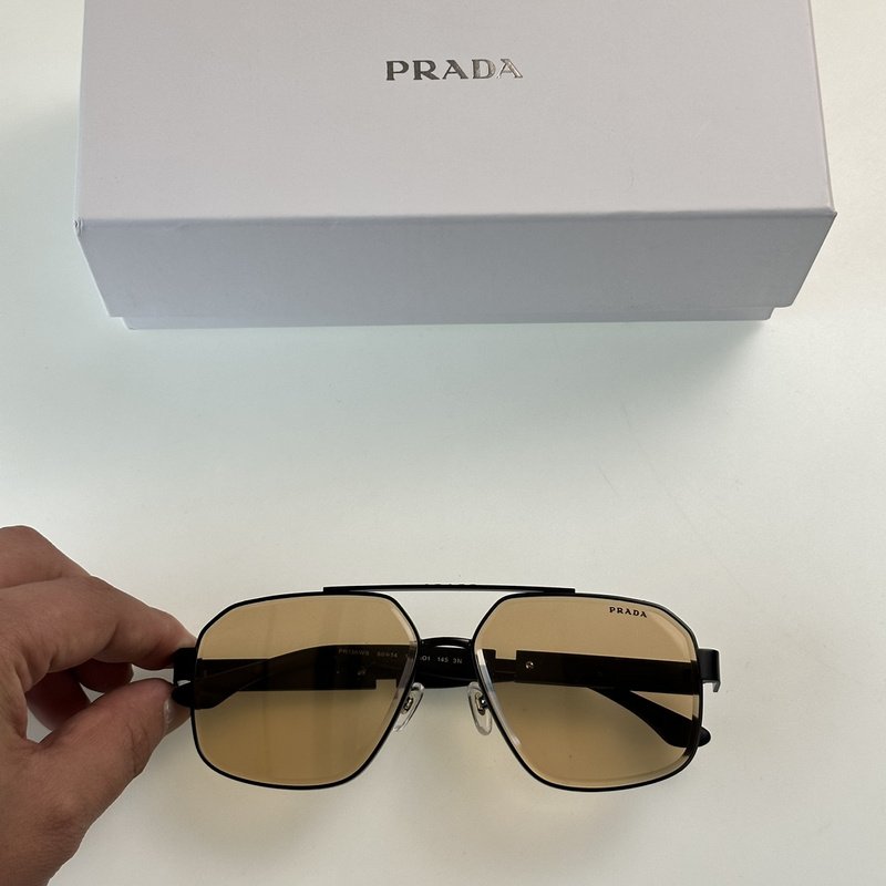 Солнцезащитные очки Prada Aviator Frame With Thin Temples And Logo "Brown" фото № 2