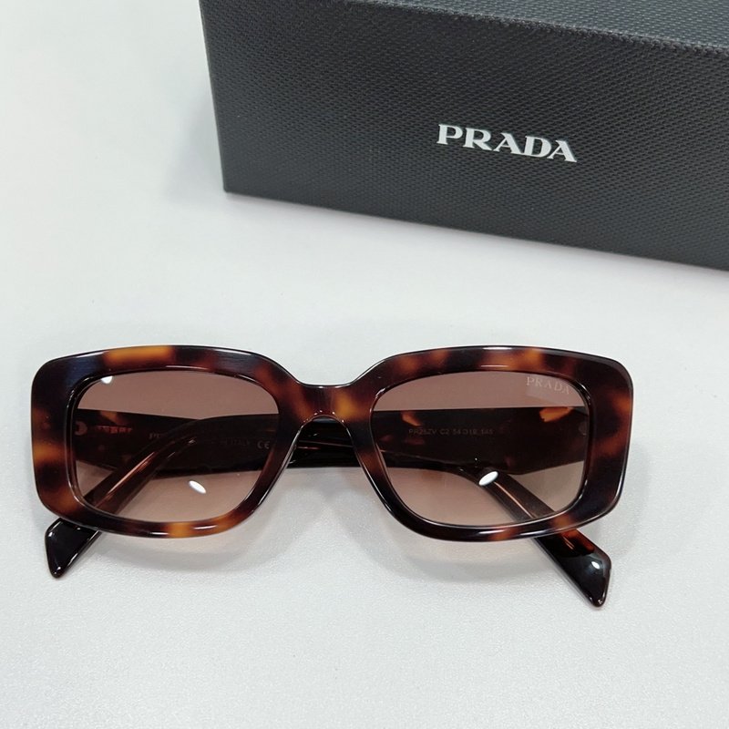 Солнцезащитные очки Prada Square Temples With Logo And Small Inscription "Brown/Ginger" фото № 2