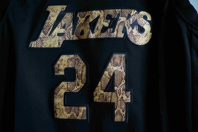 Баскетбольная Джерси Nike Los Angeles Lakers №24 Kobe Bryant "Black" фото № 4