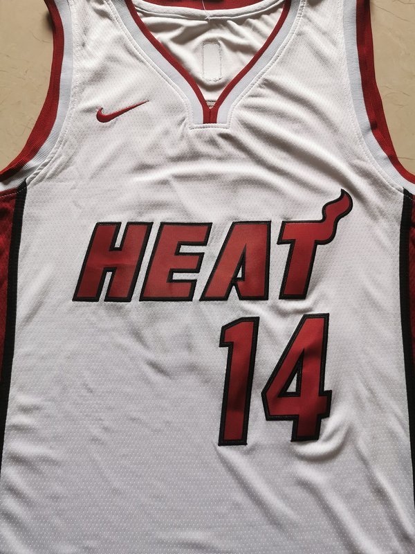 Баскетбольная Джерси Nike Miami Heat 19-20 №14 Tyler Herro "White" фото № 5