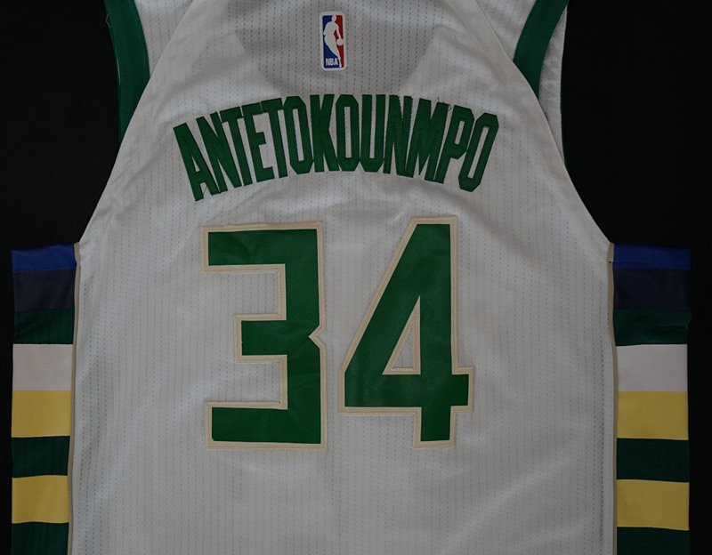 Баскетбольная Джерси Nike Milwaukee Bucks 17-18 №34 Giannis Antetokounmpo With Logo "White" фото № 2