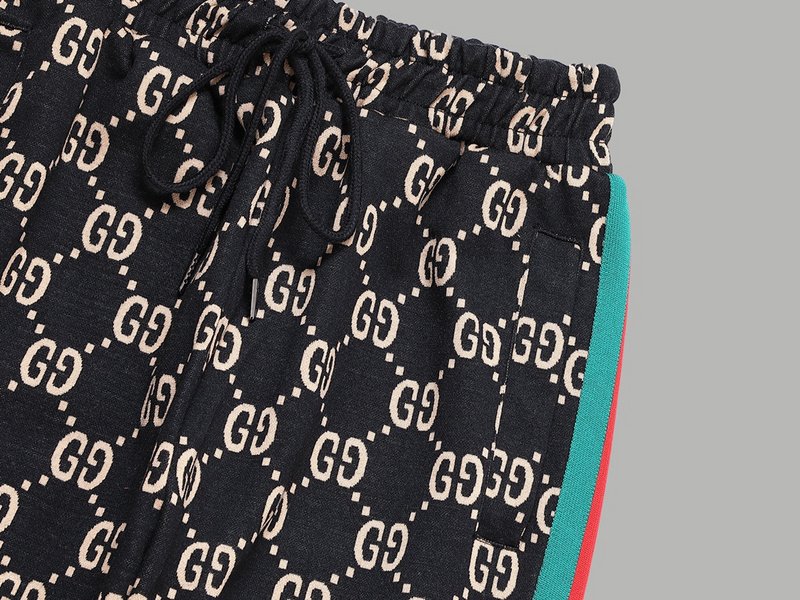 Штаны Gucci Daily Comfort - With Print "Black/Beige" фото № 6