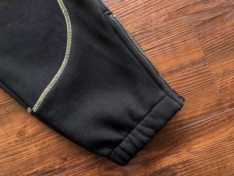 Штаны Trapstar Wide Front Pocket And Decoration By Stripe "Black" фото № 4