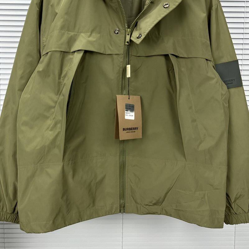 Ветровка Burberry Having Patch "Green" фото № 2