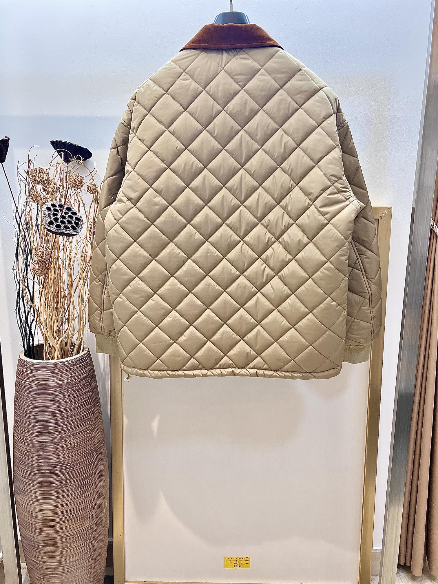 Куртка Miu Miu Quilted Jacket "Beige" фото № 9