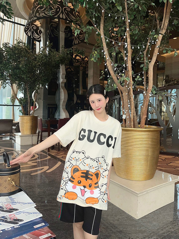 Футболка GUCCI Tiger "White" фото № 2