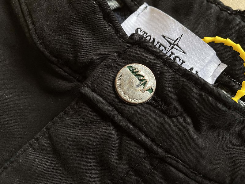 Брюки-карго Stone Island Embroidered Pocket Logo "Black" фото № 3