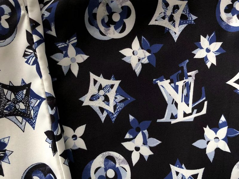 Шорты Louis Vuitton Logo Symbols With Shadow "Black" фото № 3