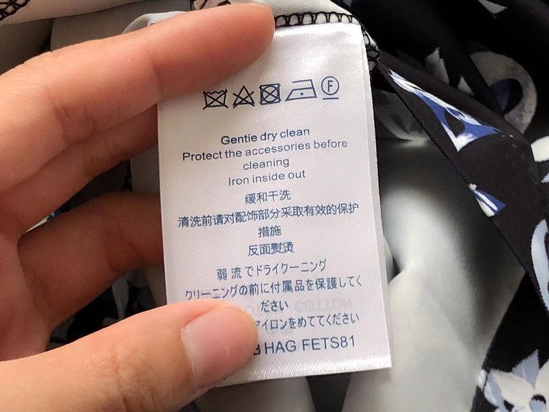 Шорты Louis Vuitton Logo Symbols With Shadow "Black" фото № 9