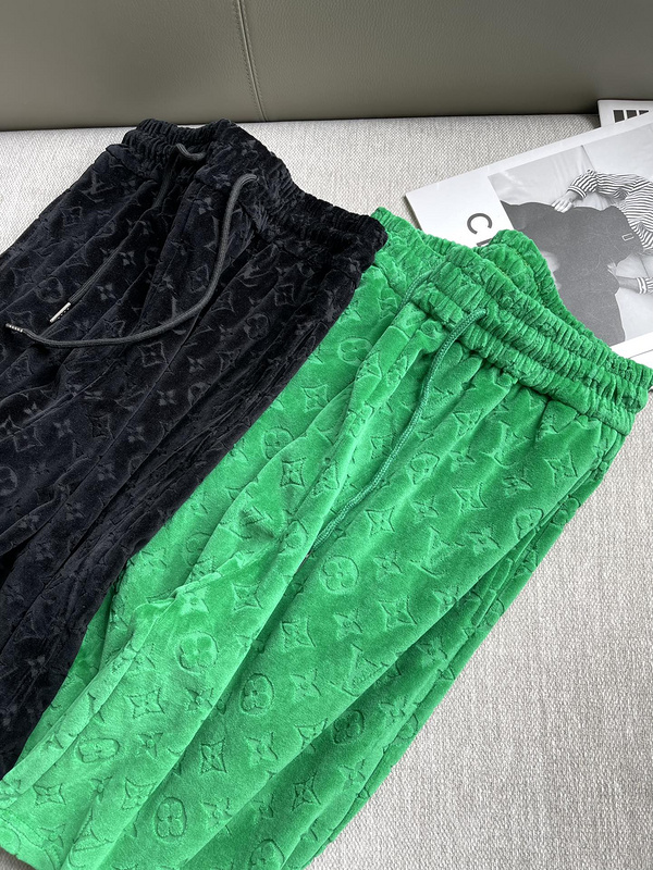 Шорты Louis Vuitton Monogram "Green" фото № 7