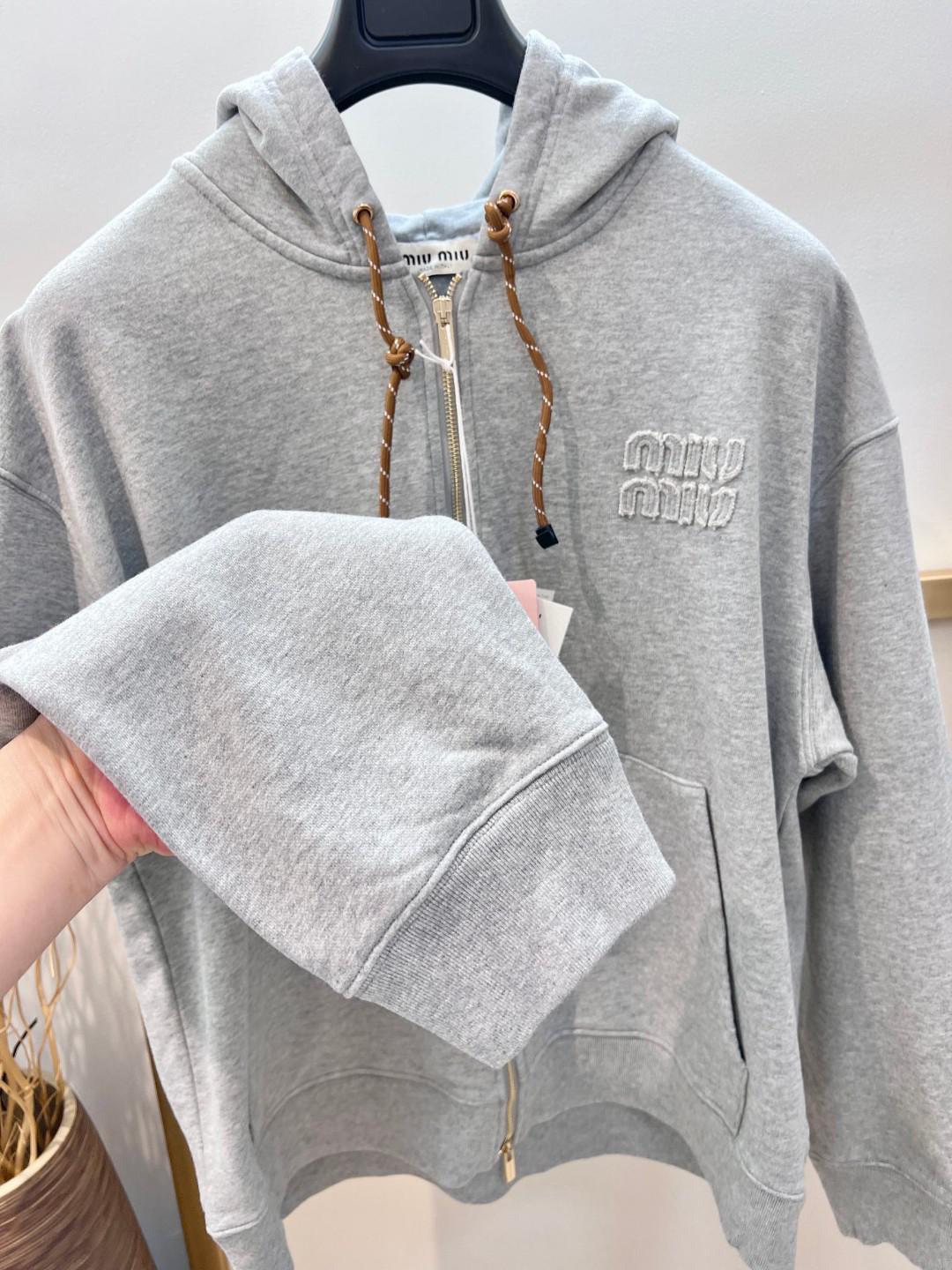 Худи Miu Miu Frontside Gray Logo MIu Miu "Gray" фото № 5