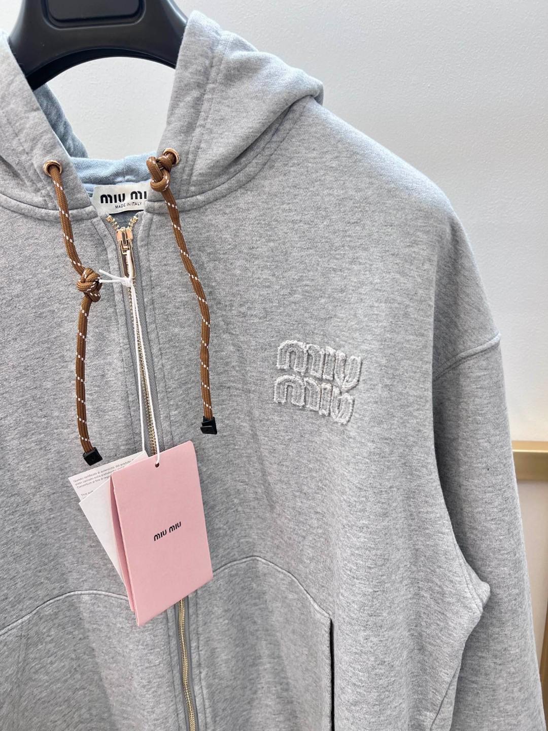 Худи Miu Miu Frontside Gray Logo MIu Miu "Gray" фото № 2