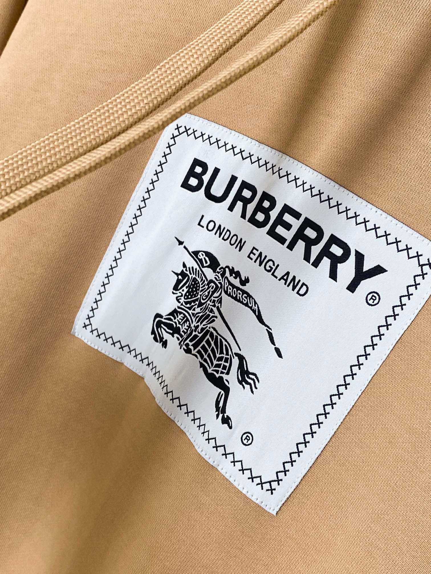 Худи Burberry Frontside White Stripe Black Warrior And Horse "Pink" фото № 6