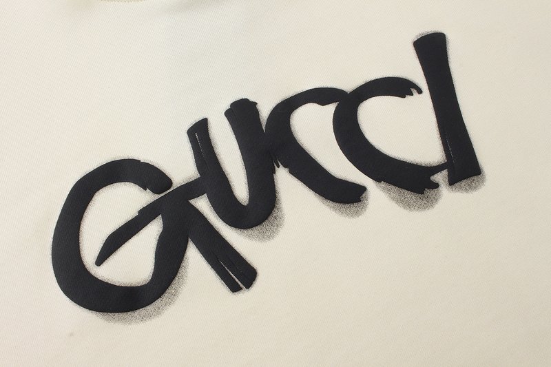 Свитшот GUCCI Couples Retro Graffiti Logo "White" фото № 3